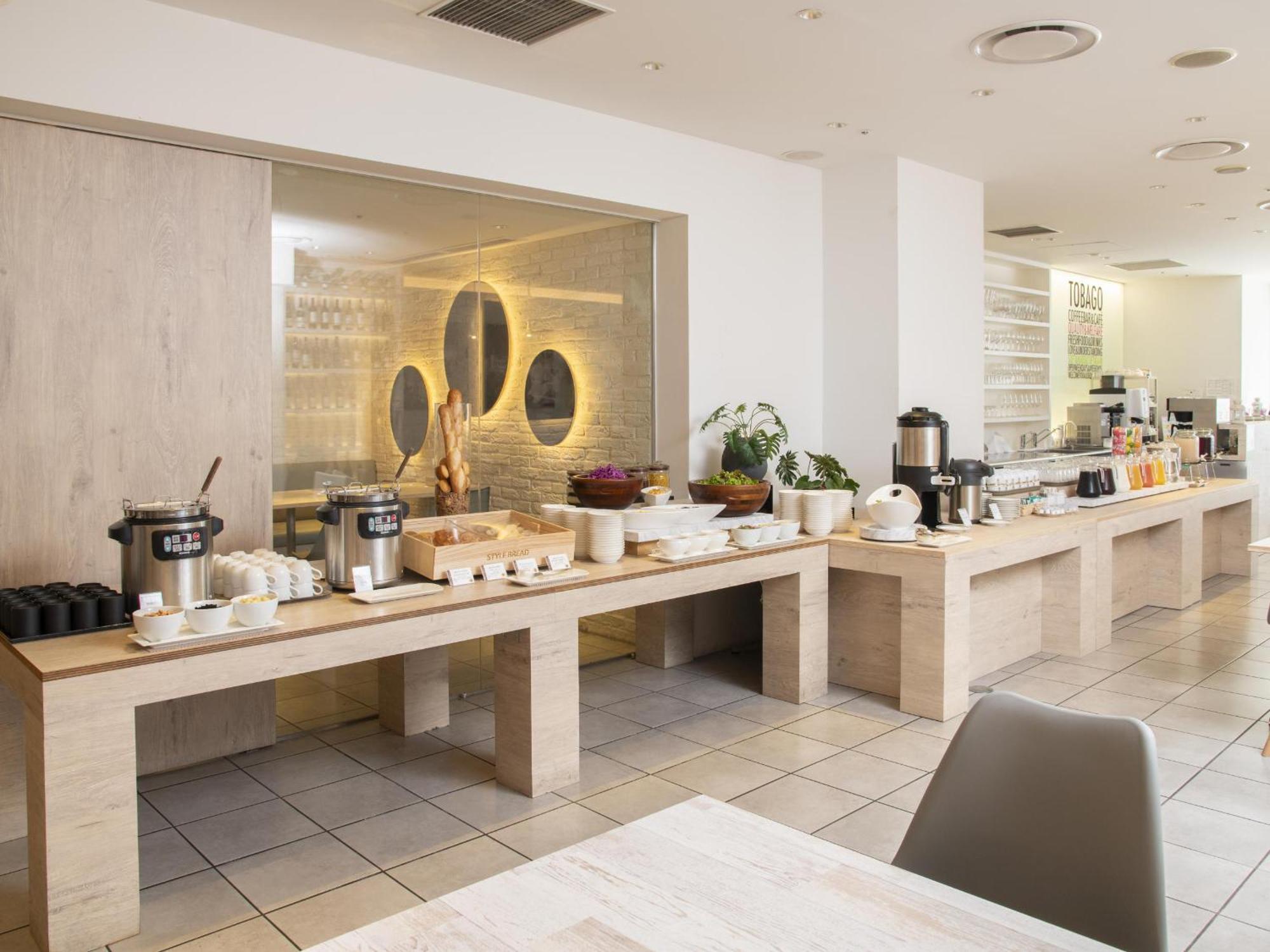 Hotel Plumm Yokohama  Eksteriør billede